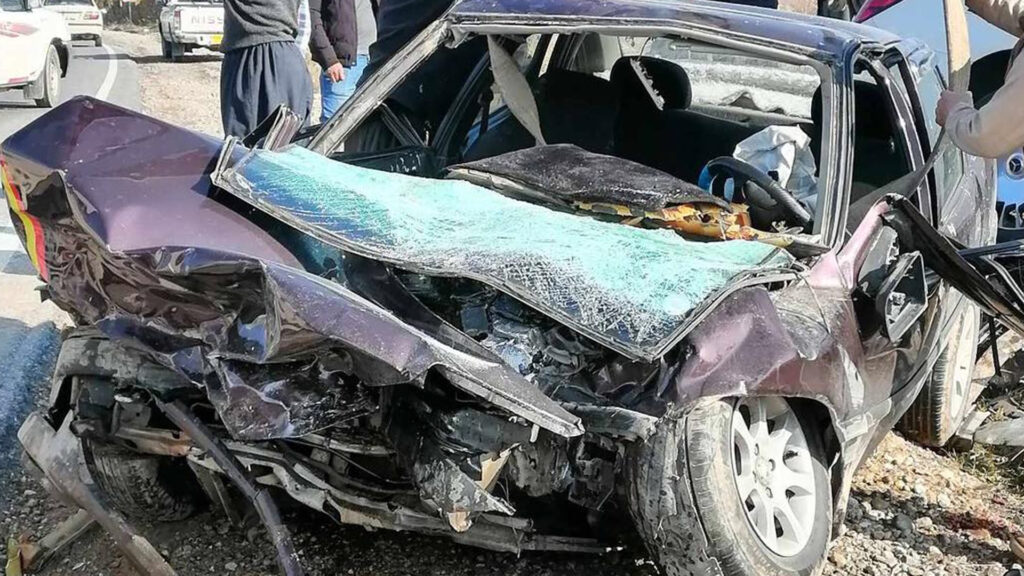 Two dead, four injured in crash on Koya-Dukan Road