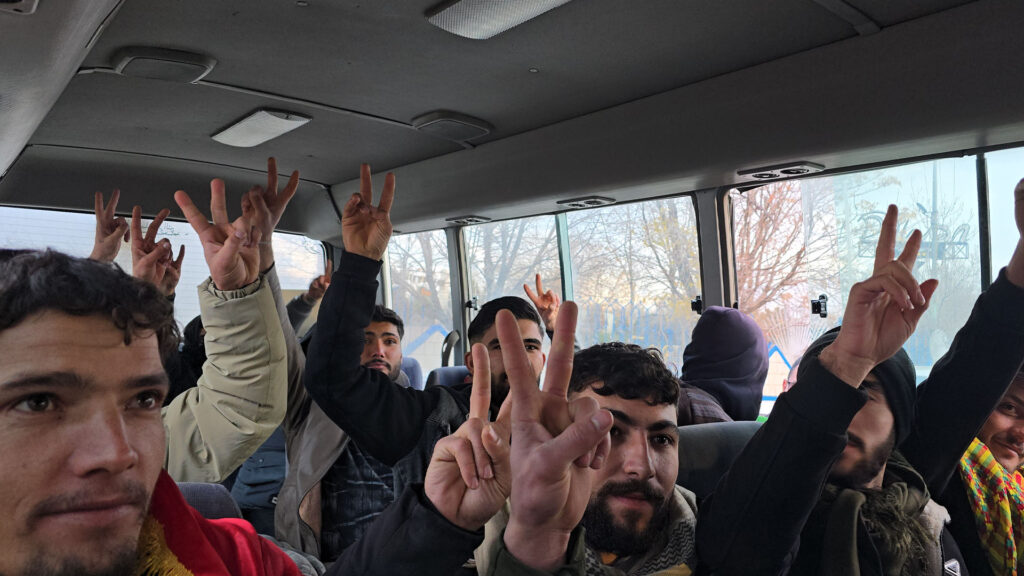 Heading toward Rojava, Kurds mobilize in Kurdistan Region