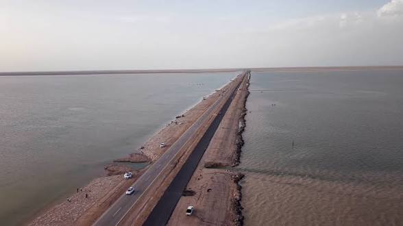 Seasonal marsh near Kut draws visitors but residents fear it will dry up again
